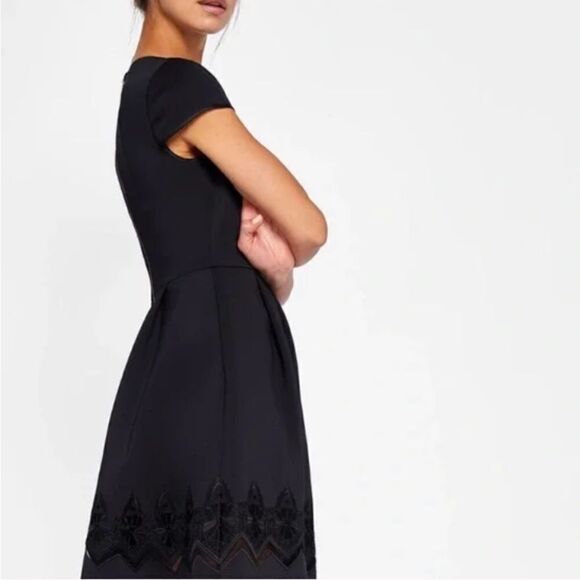 Ted Baker Cheskka Lace and Mesh Skater Dress Dark Blue Navy Floral Embroidery - Picture 4 of 16